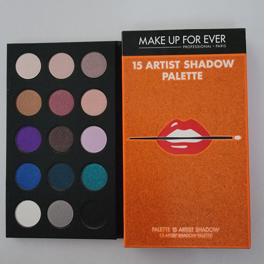 MAKE UP FOREVER 15 ARTIST SHADOW PALETTE